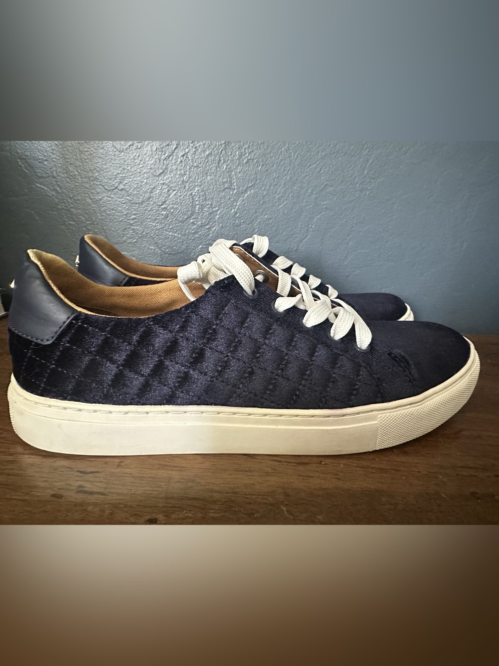 Kate Spade Fleet Quilted Sneakers in Blue & White US 7.5